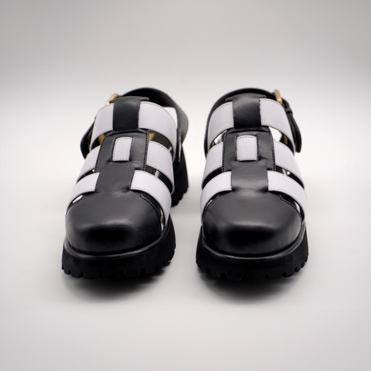 Evy Fisherman Mules (Black & White)