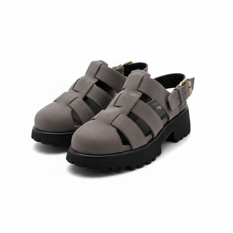 Evy Fisherman Mules (Cow Suede)